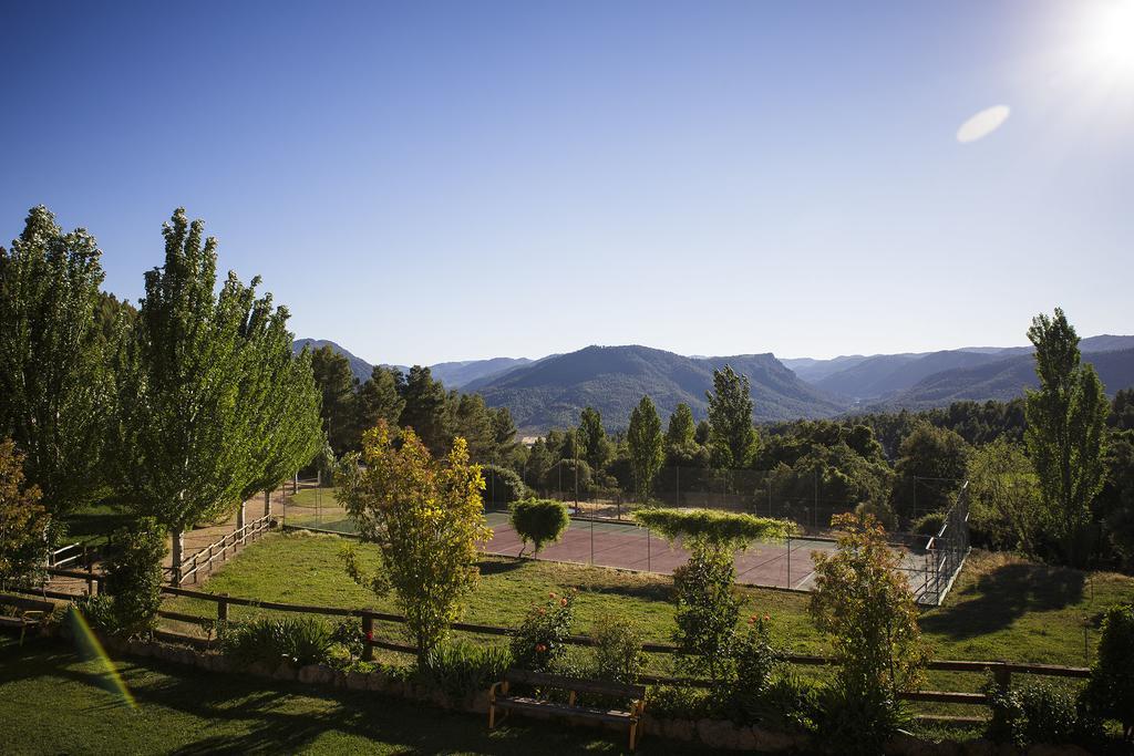 Hospedium Hotel Val De Pinares Bogarra Exterior photo